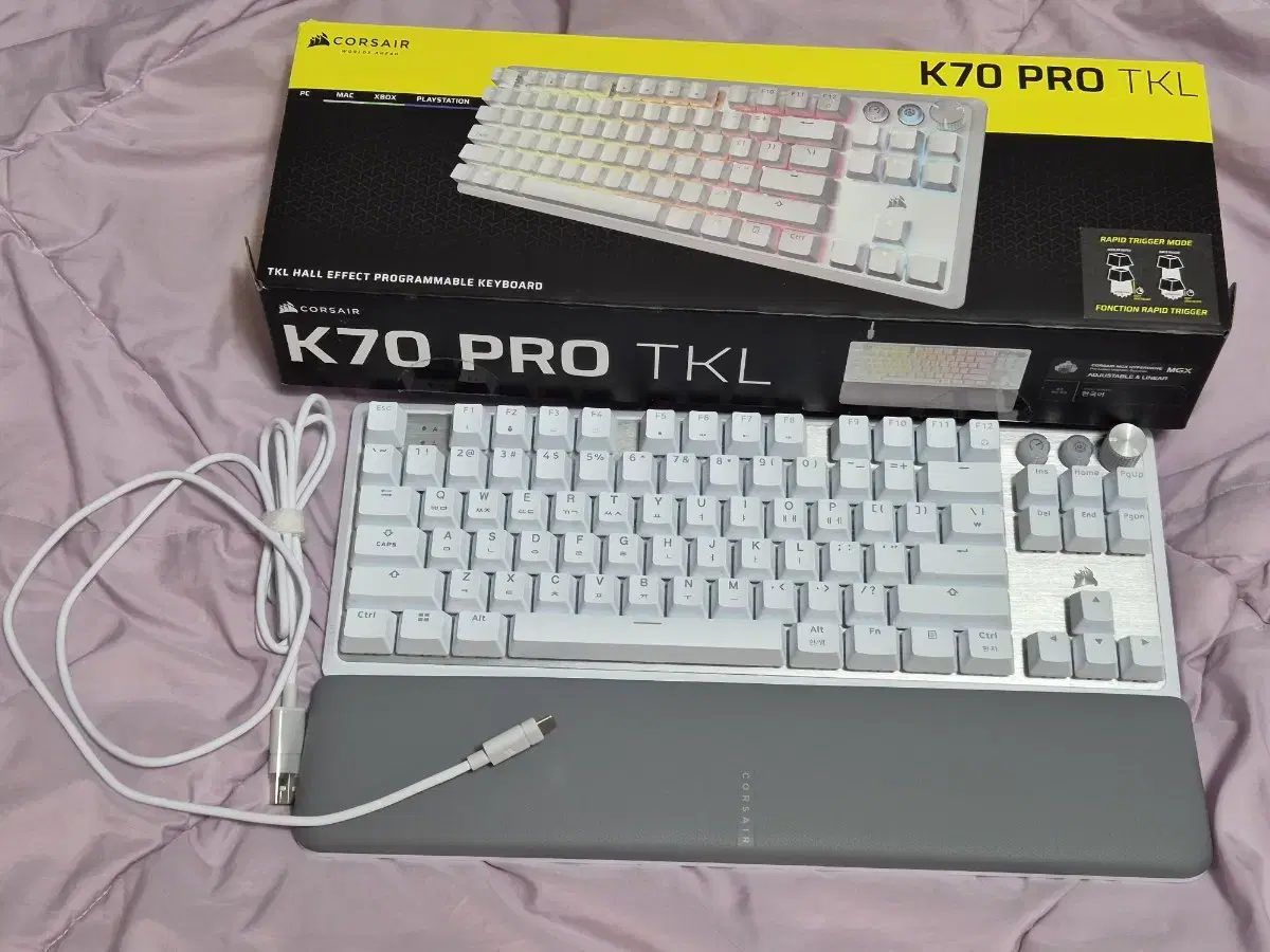 커세어 pro K70 MGX tkl 화이트